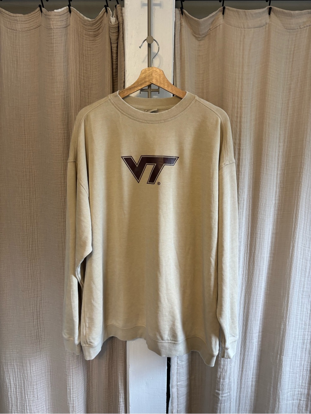 Chicka-d Virginia Tech Crew Neck Sweatshirt- XL